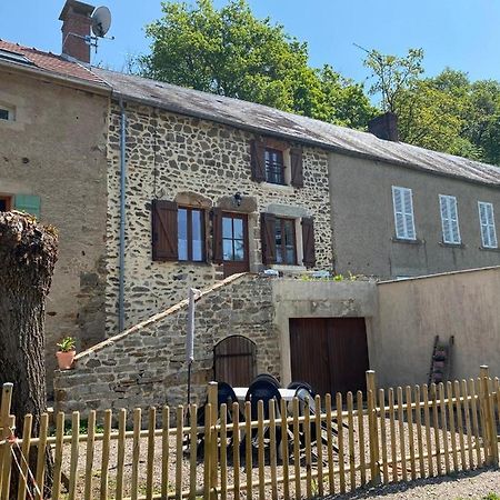 Petit Cocon Au Coeur Du Morvan Montreuillon Exteriér fotografie